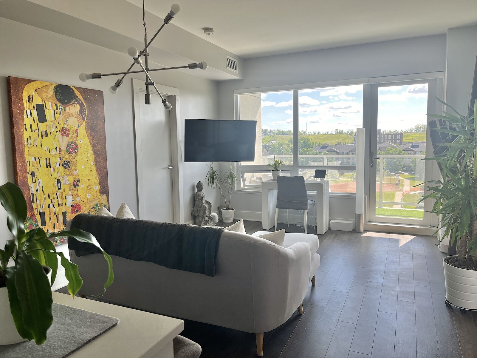Calgary 2 bedrooms Apartment for rent. Property photo: 148018-1