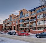 Modern 1 Bedroom/2 Bath Cliff Bungalow Mission/ Tweed Condo