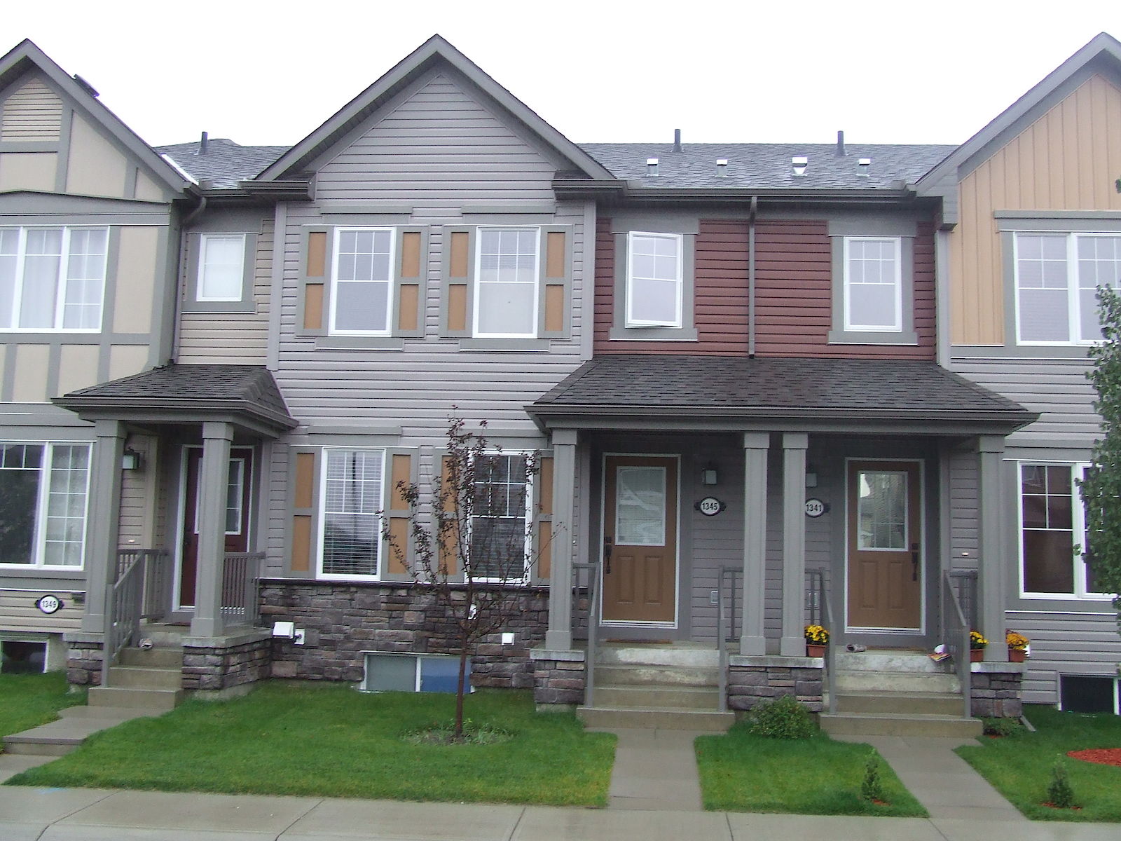 Airdrie 3 bedrooms Townhouse for rent. Property photo: 149907-1