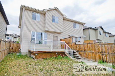 Calgary 2 + Den bedrooms Duplex for rent. Property photo: 150053-3