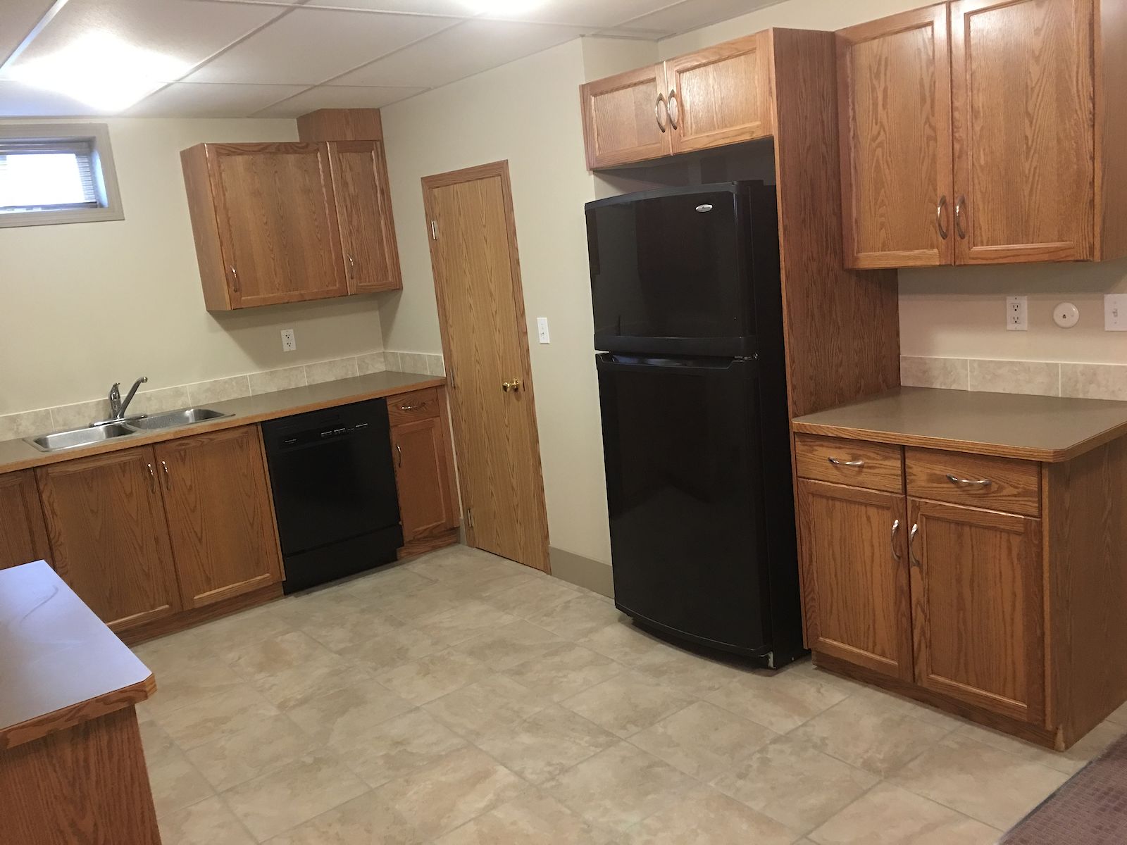 Calgary 2 bedrooms Basement for rent. Property photo: 150237-1