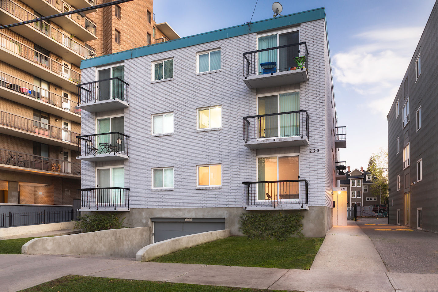 Calgary 1 bedroom Apartment for rent. Property photo: 150707-1