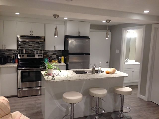 Calgary 3 bedrooms Room For Rent for rent. Property photo: 150734-1