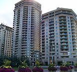 Downtown & river view 1 bdrm 8th floor apartment - Train accross the street