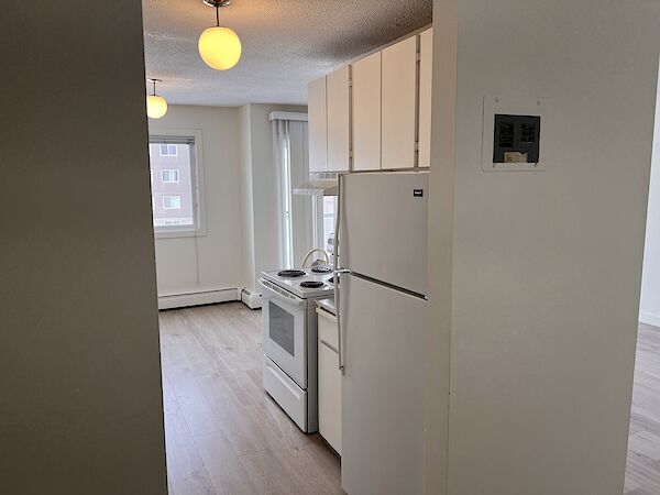 Calgary 2 bedrooms Apartment for rent. Property photo: 17636-2