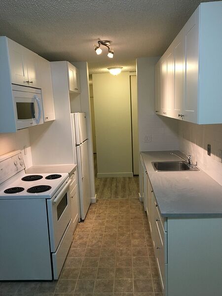 Calgary 2 bedrooms Apartment for rent. Property photo: 17636-3