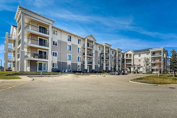 Calgary 2 bedrooms Apartment for rent. Property photo: 18303-2