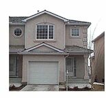 BACKING ON THE GREEN AREA, WALKOUT BASEMENT  WITH FULL BATH