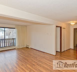 Sunalta: 2 Bedrooms - Large 1,050 Square Feet - 1 Block To 17 Ave - Cats Welcome