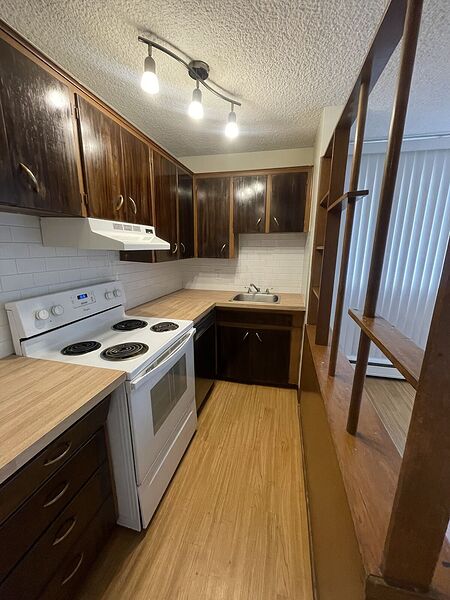 Calgary 1 bedroom Apartment for rent. Property photo: 20335-2