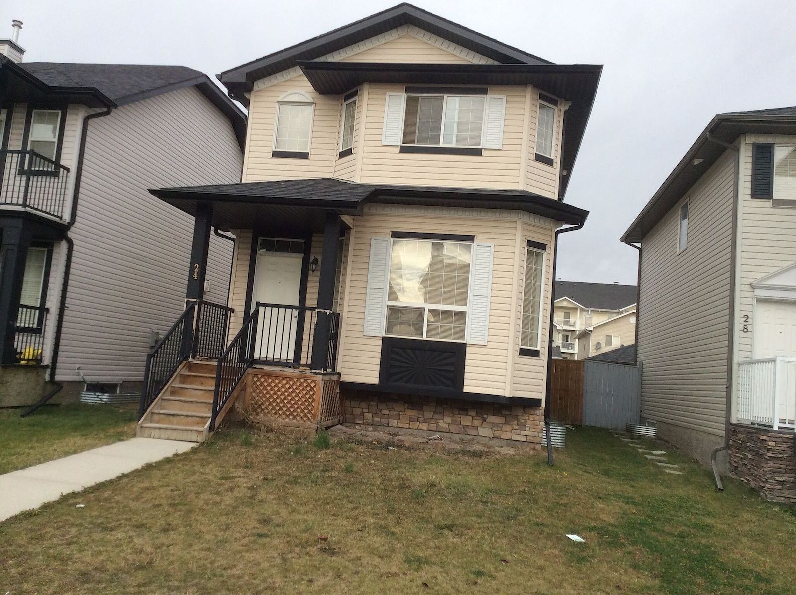 Calgary 3 bedrooms House for rent. Property photo: 22325-1