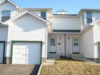 Price Reduce N.W. 2-Storeys Townhouse
