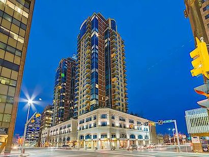 FIVE WEST - FULLY FURNISHED RIVER VIEW SUITE
