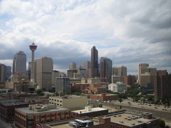 Calgary 2 bedrooms Condo Unit for rent. Property photo: 25658-1