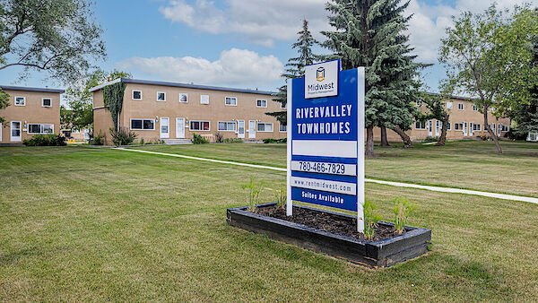 Edmonton 3 bedrooms Apartment for rent. Property photo: 263032-2