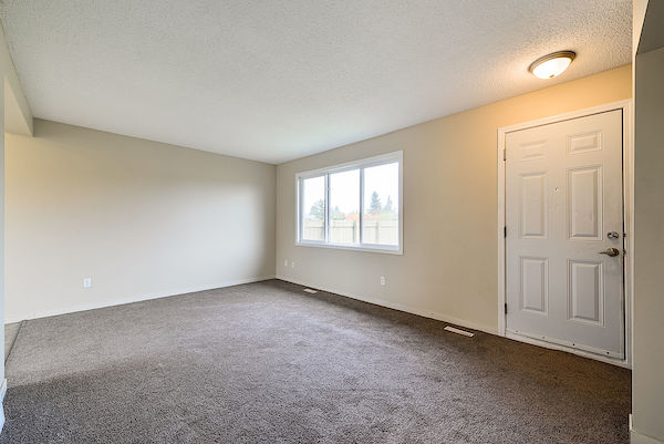 Edmonton 3 bedrooms Townhouse for rent. Property photo: 288649-2