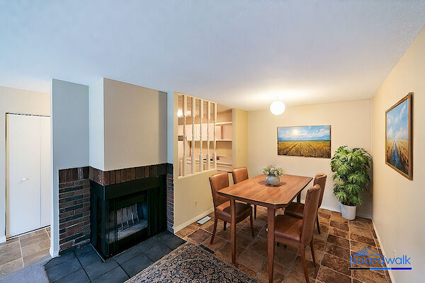 Edmonton 2 bedrooms Townhouse for rent. Property photo: 288681-2