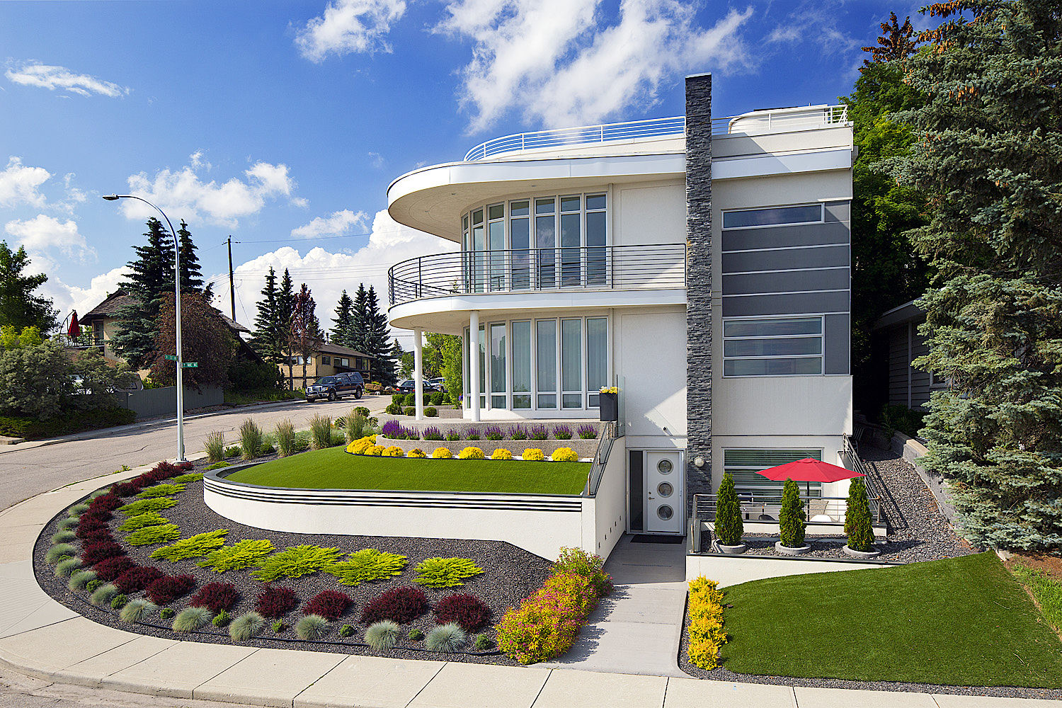 Calgary 1 + Den bedrooms Condo Unit for rent. Property photo: 288799-1