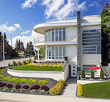 Bright spacious FURNISHED 1 Bed & den executive luxury 1000 sq.ft. walkout suite