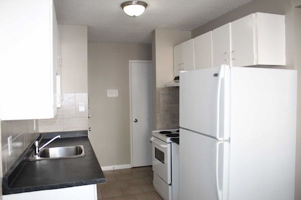 Edmonton 1 bedrooms Apartment for rent. Property photo: 289383-3