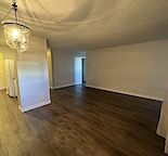 ALL UTILITIES INCLUDED - NO EXTRA FEES: 2 BEDROOM - Central Location — Mayland Heights, Calgary