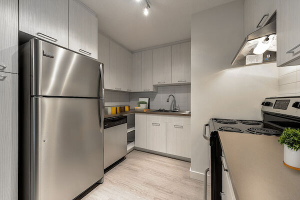 Edmonton 2 bedrooms Apartment for rent. Property photo: 294284-2