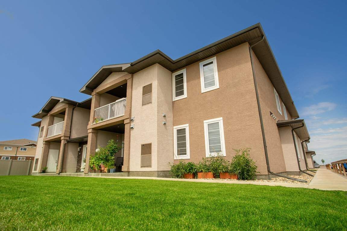 Moose Jaw 3 bedrooms Apartment for rent. Property photo: 295201-1