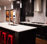 Luxury Duplex just minutes from LRT and Downtown