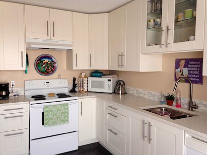 Calgary 2 bedrooms Main Floor for rent. Property photo: 302560-3