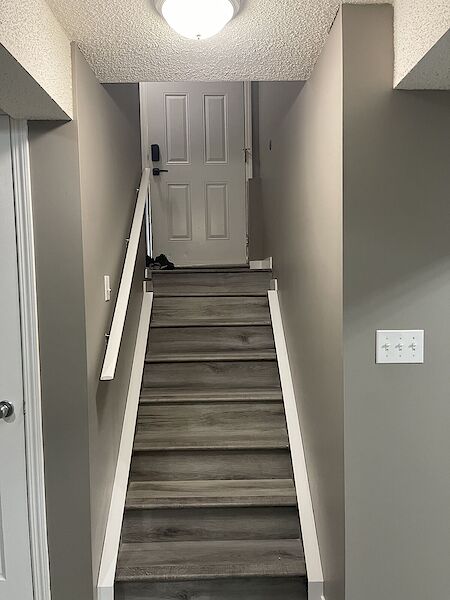 Calgary 2 bedrooms Basement for rent. Property photo: 304143-2