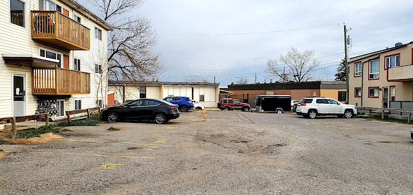 Calgary 3 bedrooms Apartment for rent. Property photo: 304242-2