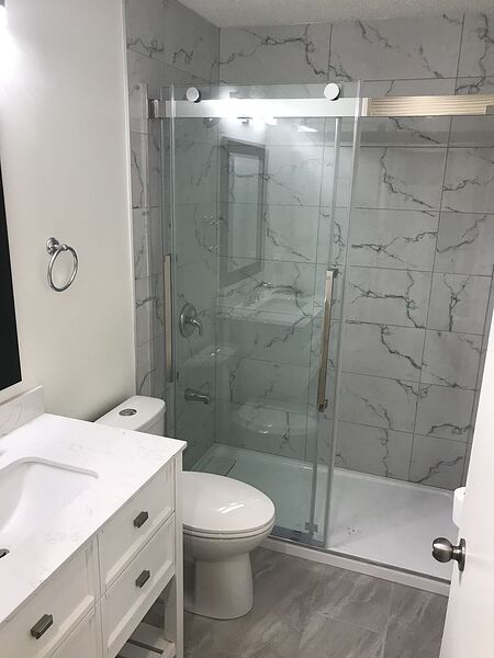 Calgary 2 bedrooms Room For Rent for rent. Property photo: 305592-2