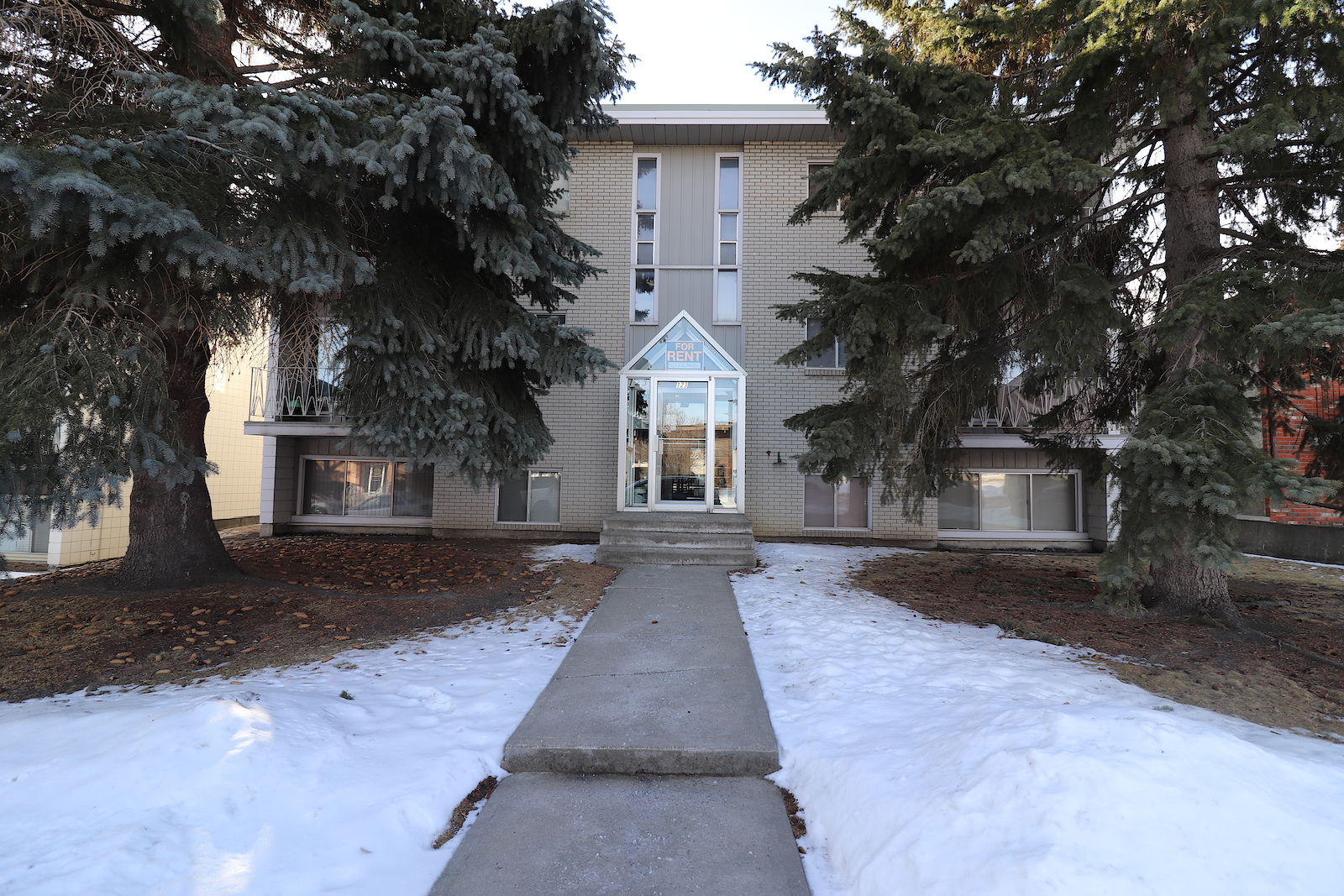Calgary 1 bedroom Apartment for rent. Property photo: 305982-1