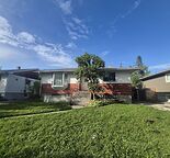 BEAUTIFUL HOME AND GREAT LOCATION!