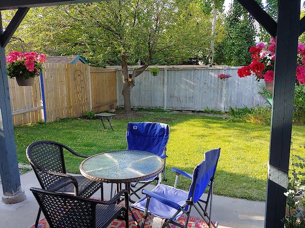Calgary 1 + Den bedrooms Basement for rent. Property photo: 308270-3