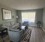 Single female private room for rent