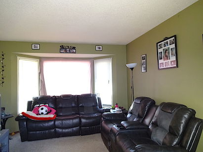 Calgary 4 bedrooms House for rent. Property photo: 308936-2