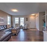 Beautiful home with oversized/heated garage, a/c, lake access,5min walk to Seton