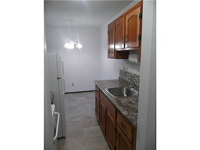 Calgary 1 bedroom Apartment for rent. Property photo: 309290-3