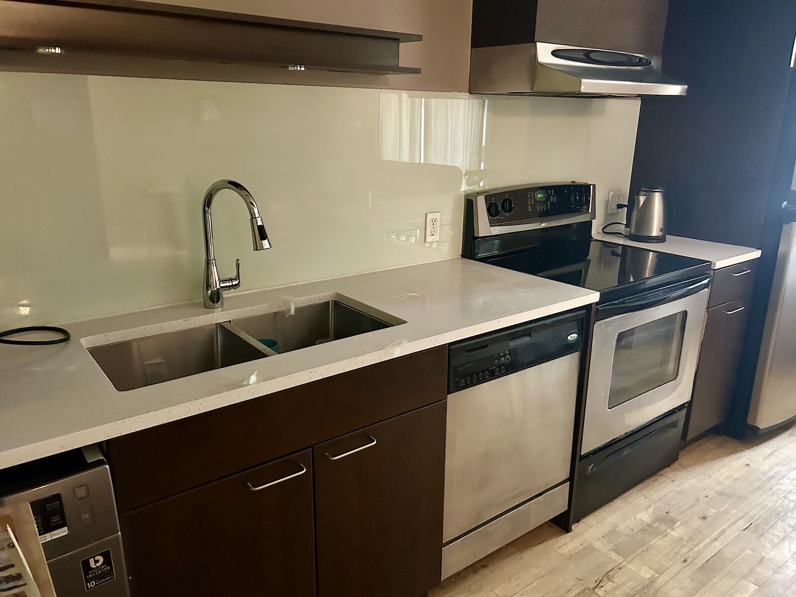 Calgary 1 bedroom Condo Unit for rent. Property photo: 311294-1