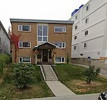 Large Upgraded 2 Bedroom/1 Bathroom Suite