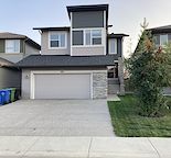 Beautiful 3 bedroom very large House with South backyard in Walden for Rent