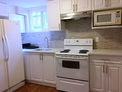 Bright 2-Bedroom Basement Suite