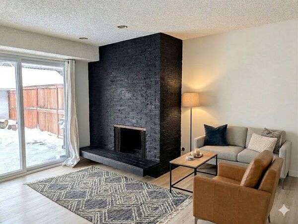 Calgary 3 bedrooms Duplex for rent. Property photo: 315056-2