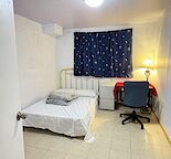 Nice bedroom in the basement in Dalhousie !