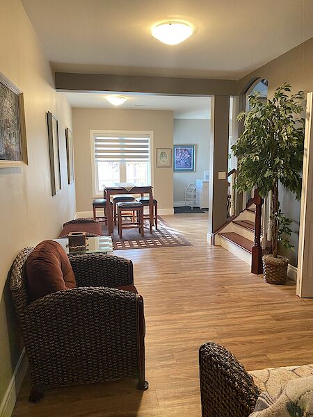 Calgary 2 bedrooms Main Floor for rent. Property photo: 316487-2