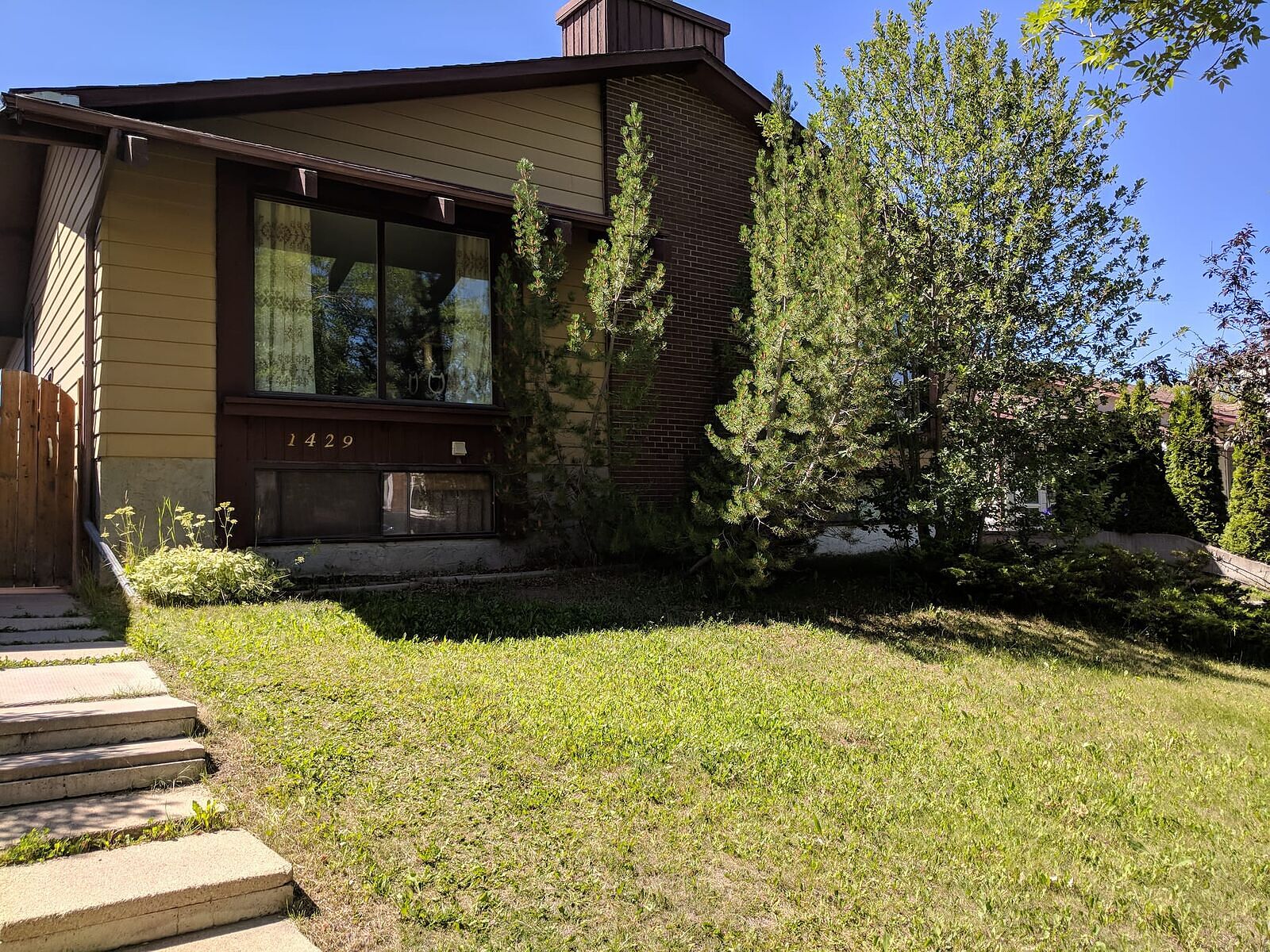 Calgary 2 bedrooms Basement for rent. Property photo: 316667-1