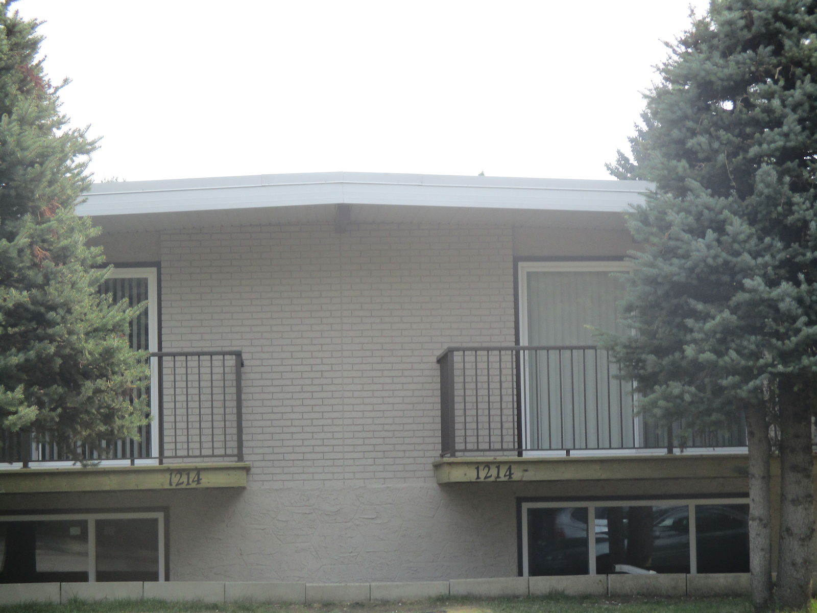 Calgary 2 bedrooms Main Floor for rent. Property photo: 317345-1