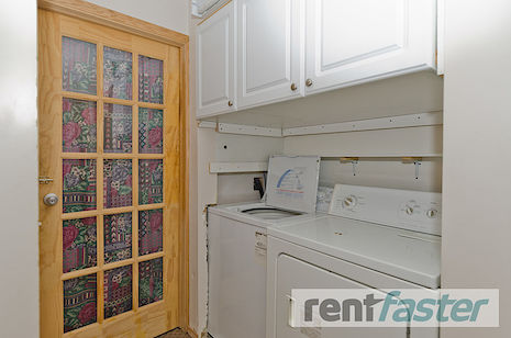 Calgary 4 bedrooms Main Floor for rent. Property photo: 317912-3