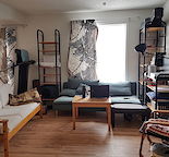 2 bed 1 bath near Brentwood and close to University of Calgary — Varsity, Calgary